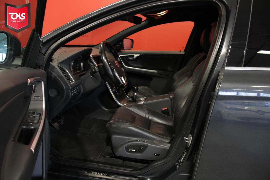VOLVO XC60 2016