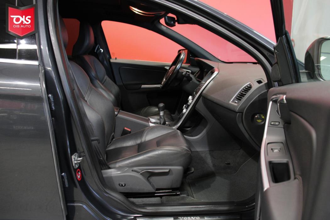 VOLVO XC60 2016