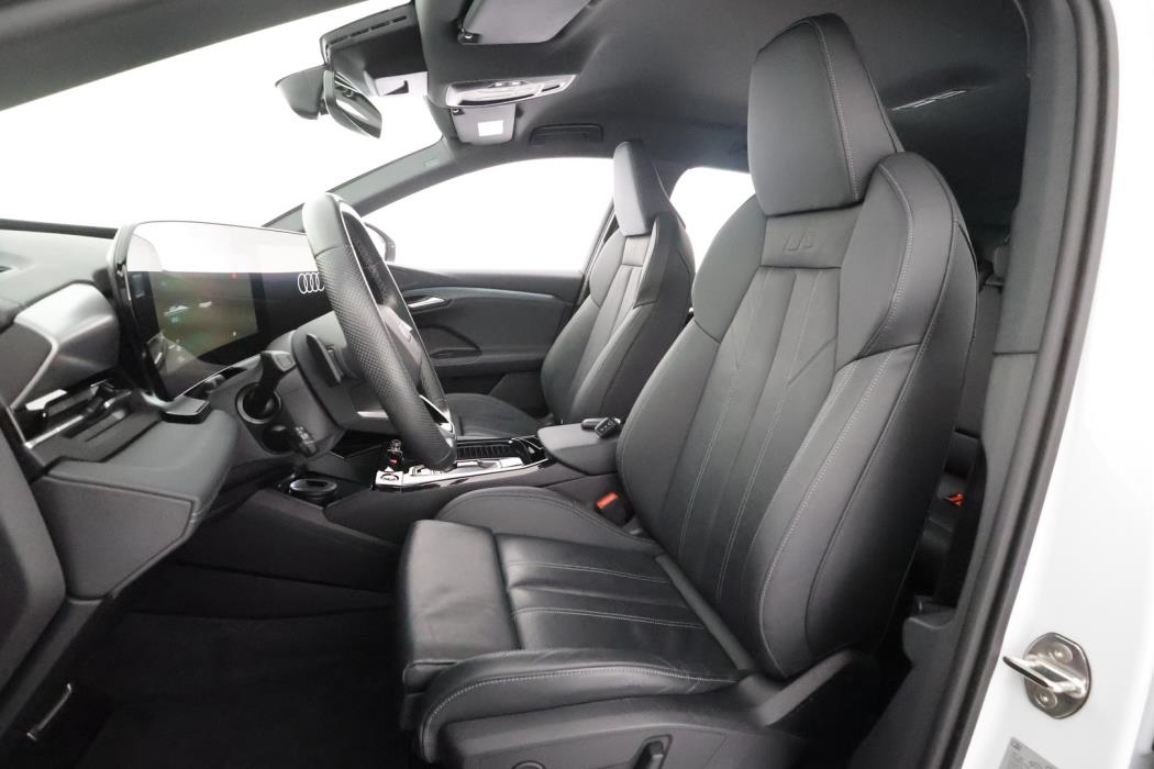 AUDI Q6 e-tron 2024