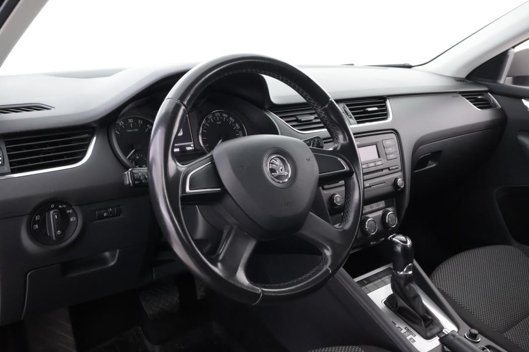 SKODA Octavia 2013
