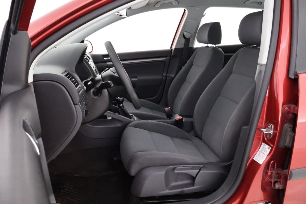 VOLKSWAGEN Golf 2006