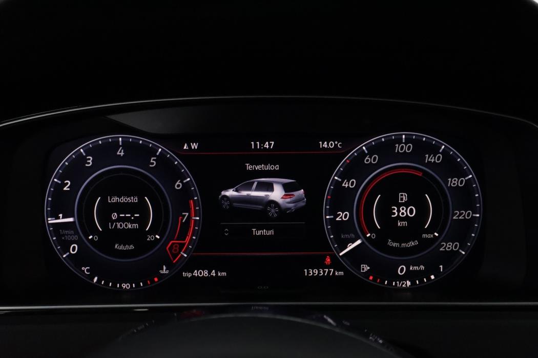 VOLKSWAGEN Golf 2017