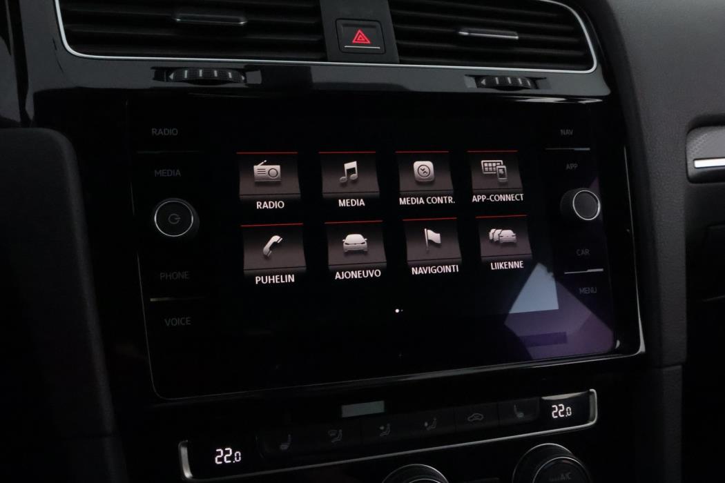 VOLKSWAGEN Golf 2017