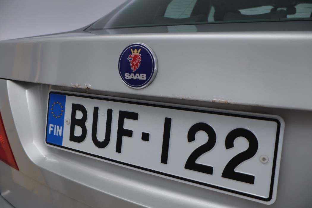 SAAB 9-5 2004
