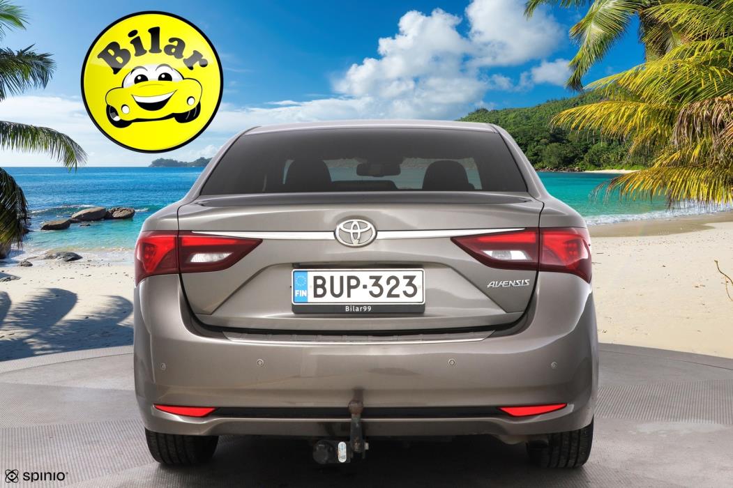 TOYOTA Avensis 2017