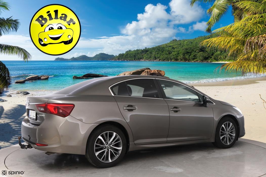 TOYOTA Avensis 2017