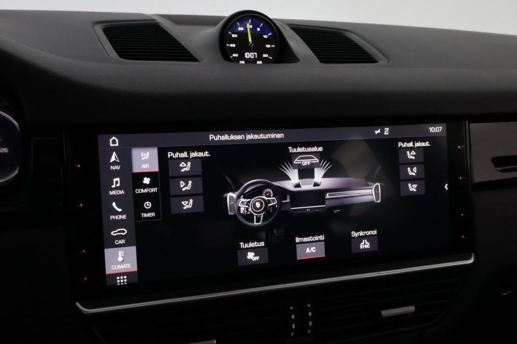 PORSCHE Cayenne 2019