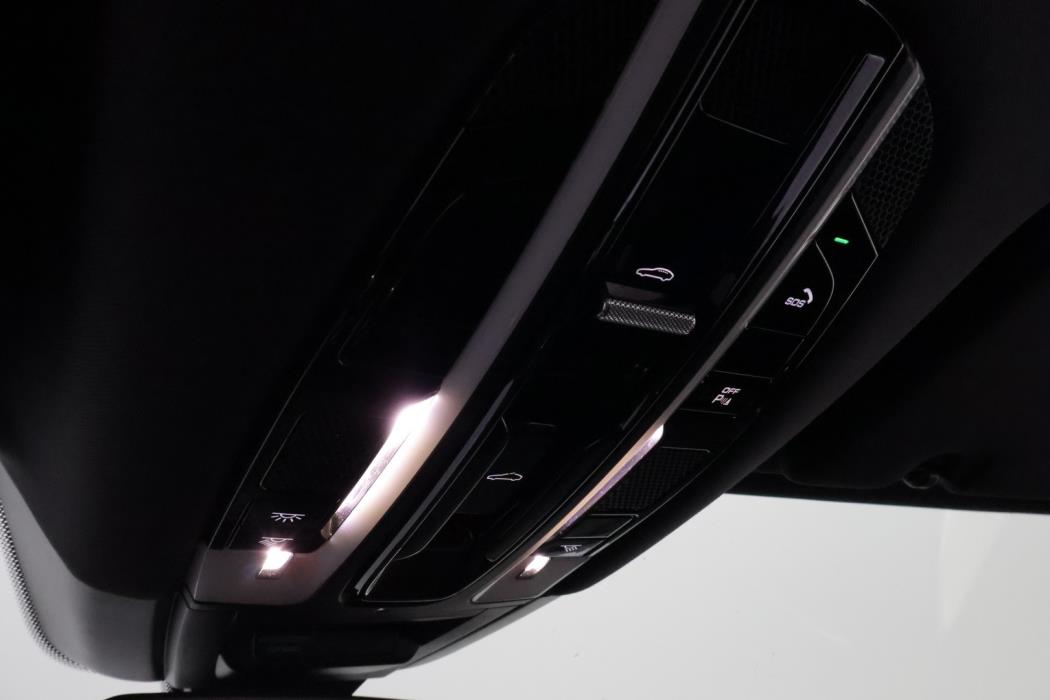 PORSCHE Cayenne 2019