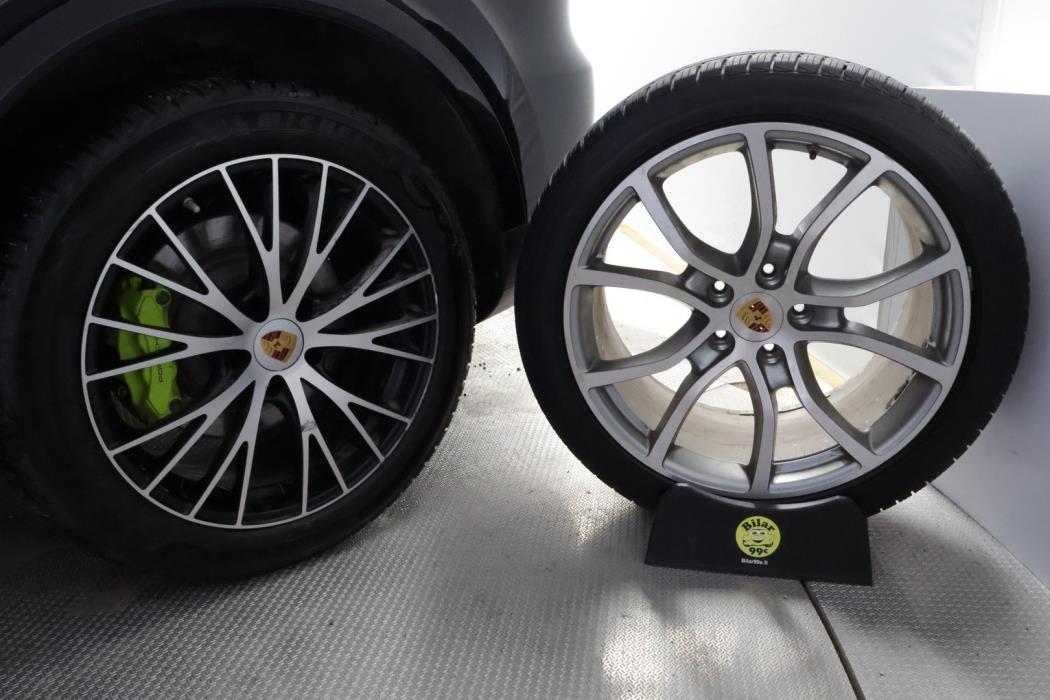 PORSCHE Cayenne 2019