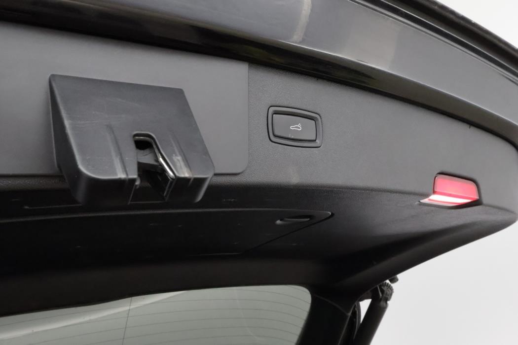 PORSCHE Cayenne 2019