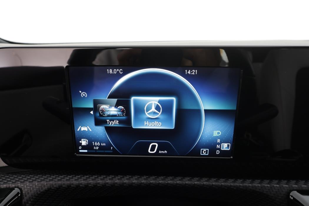 MERCEDES-BENZ A 2019