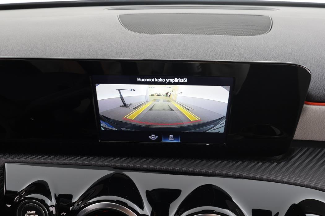 MERCEDES-BENZ A 2019