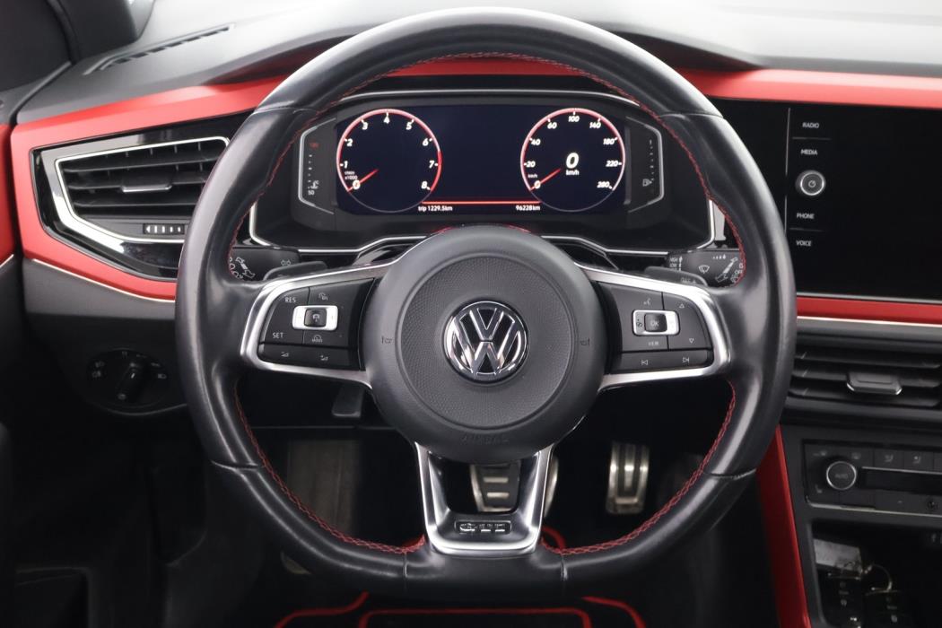 VOLKSWAGEN Polo 2019