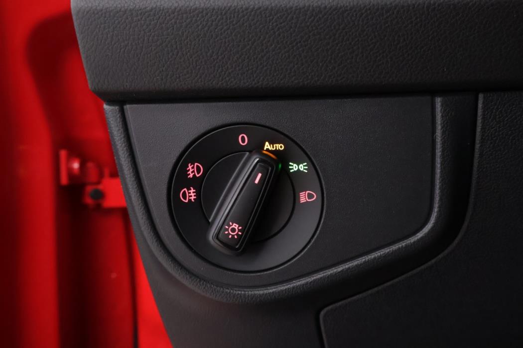 VOLKSWAGEN Polo 2019