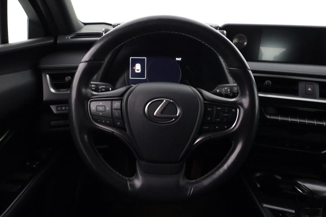 LEXUS UX 2019