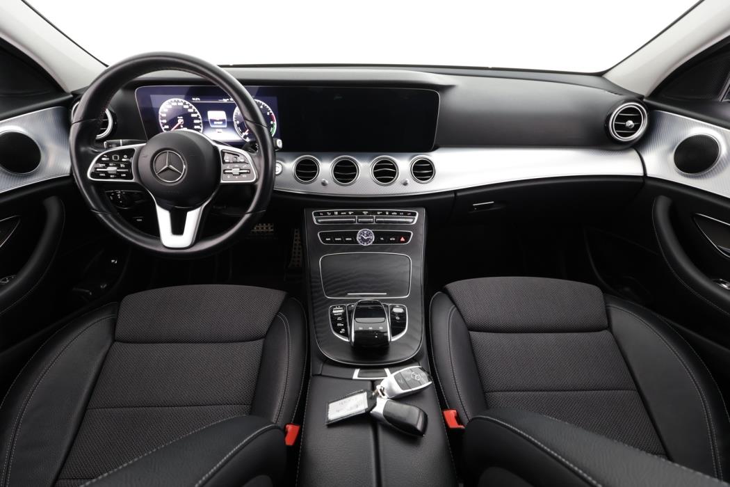 MERCEDES-BENZ E 2019