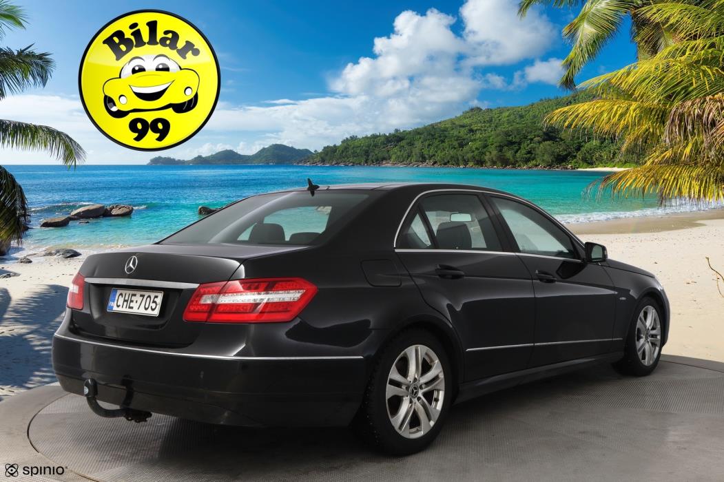 MERCEDES-BENZ E 2009