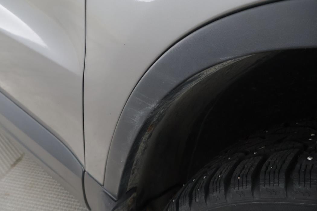 VOLKSWAGEN Tiguan 2011