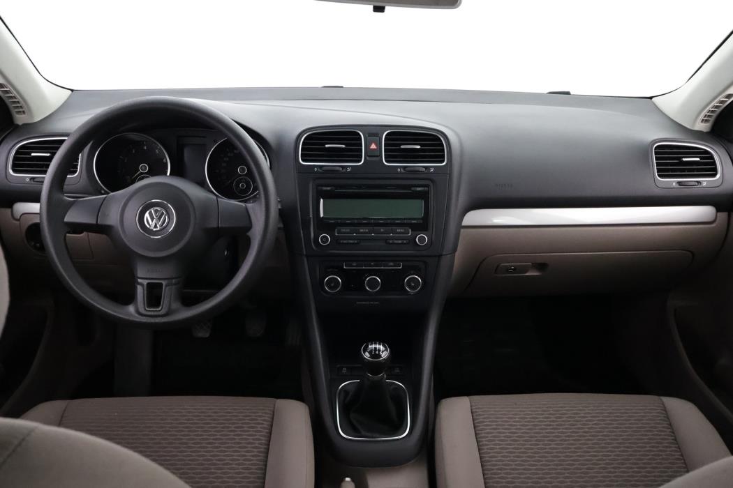 VOLKSWAGEN Golf 2011