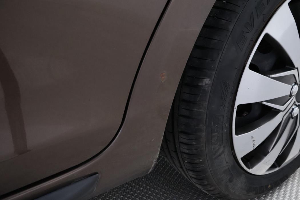 VOLKSWAGEN Golf 2011