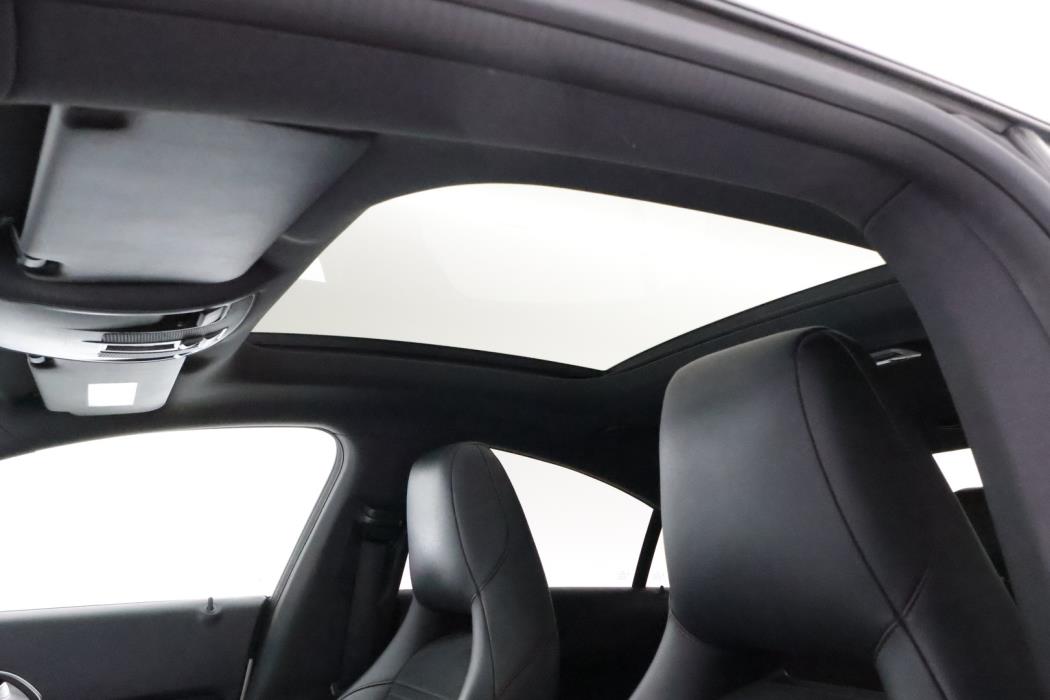 MERCEDES-BENZ CLA 2013