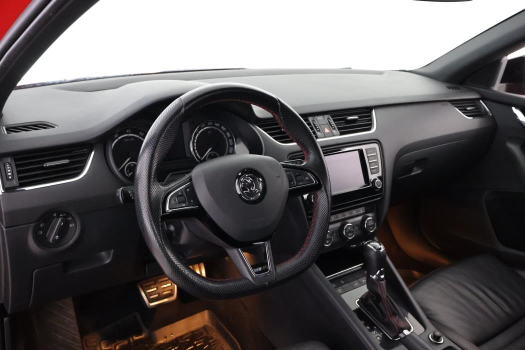 SKODA Octavia 2016