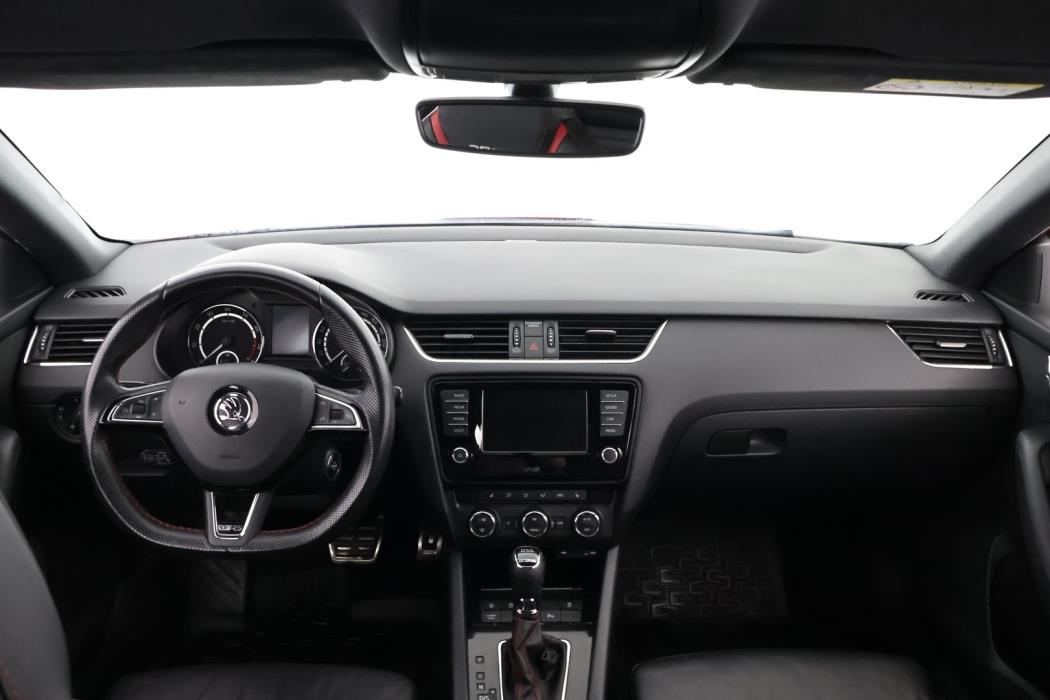 SKODA Octavia 2016