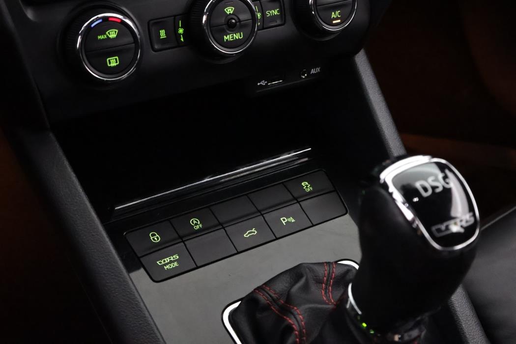 SKODA Octavia 2016