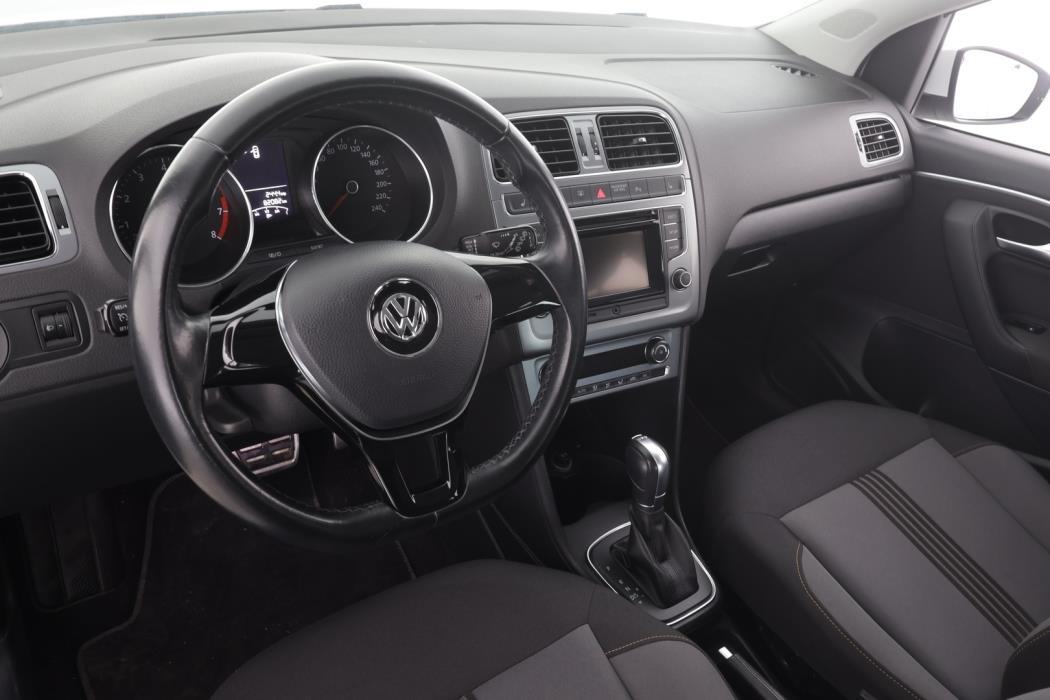 VOLKSWAGEN Polo 2017