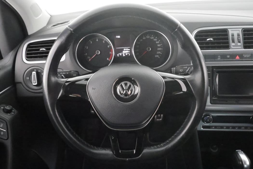 VOLKSWAGEN Polo 2017