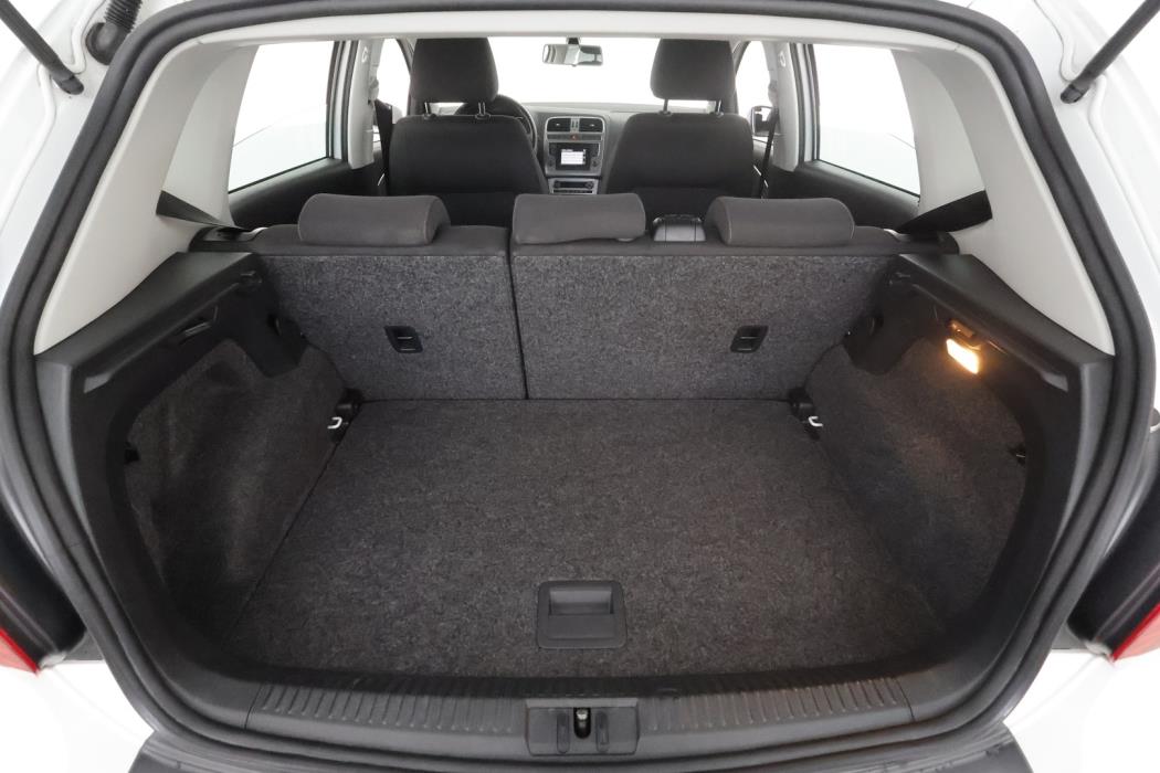 VOLKSWAGEN Polo 2017