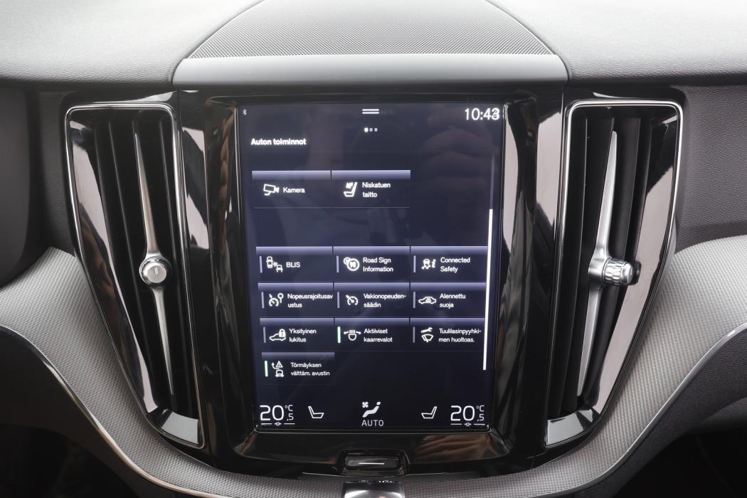 VOLVO XC60 2018