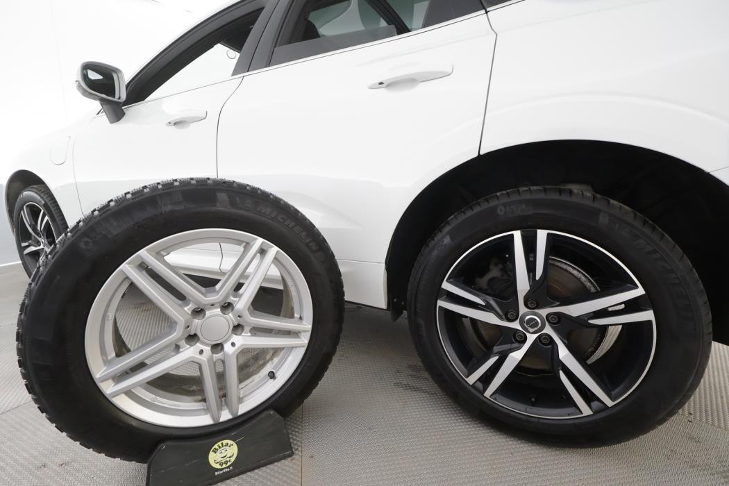 VOLVO XC60 2018