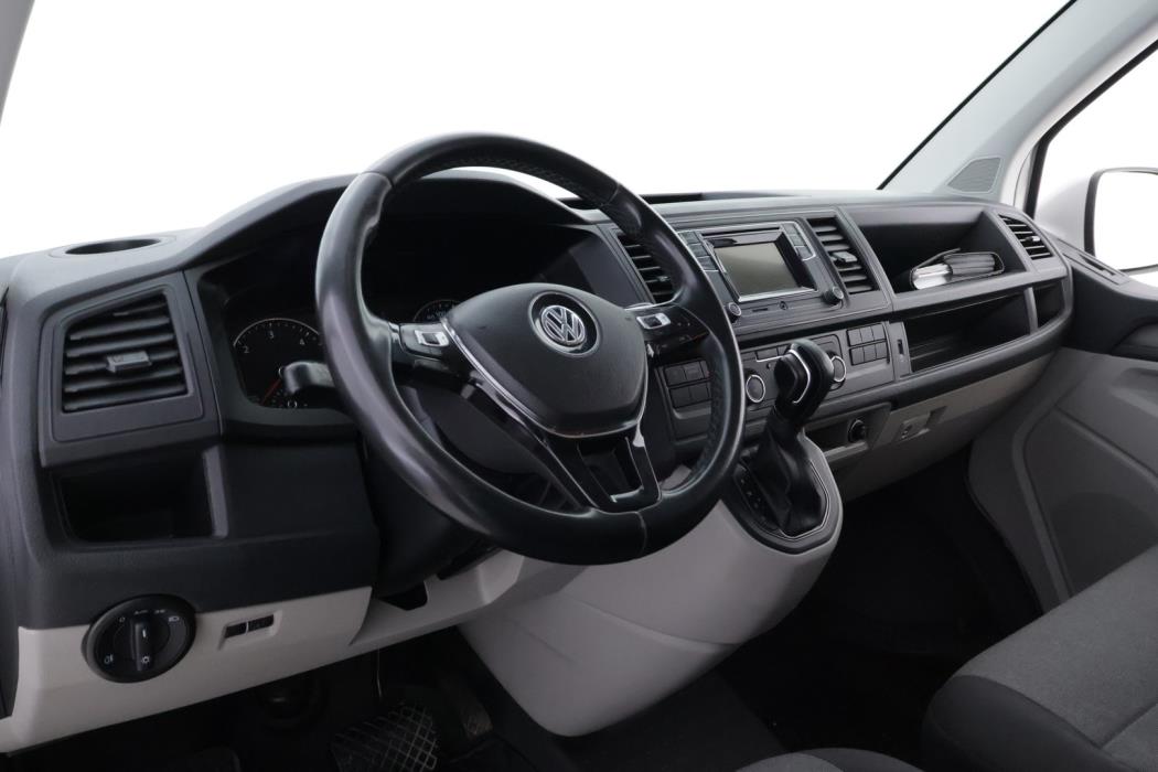 VOLKSWAGEN Transporter 2018