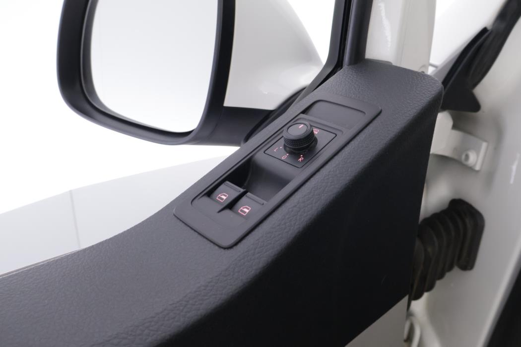 VOLKSWAGEN Transporter 2018