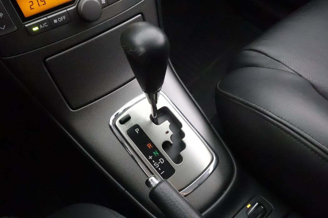 TOYOTA Avensis 2006