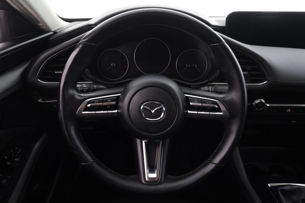 MAZDA 3 2020