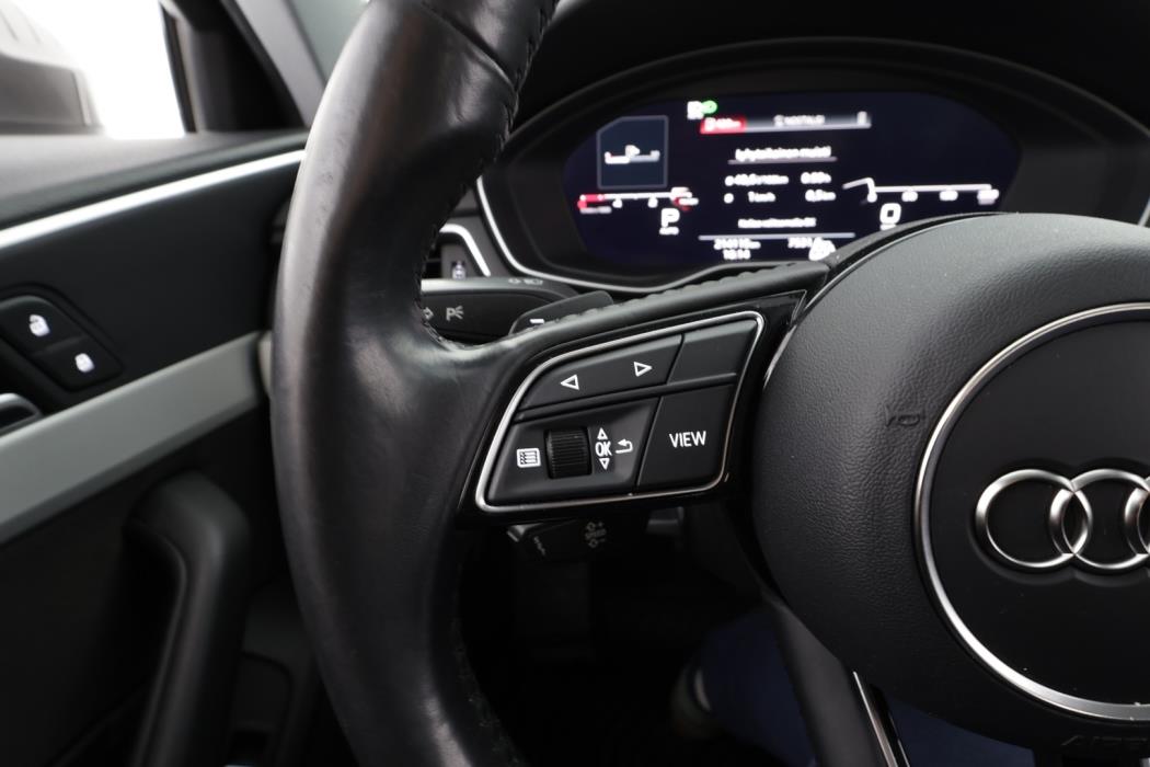 AUDI A4 allroad quattro 2020