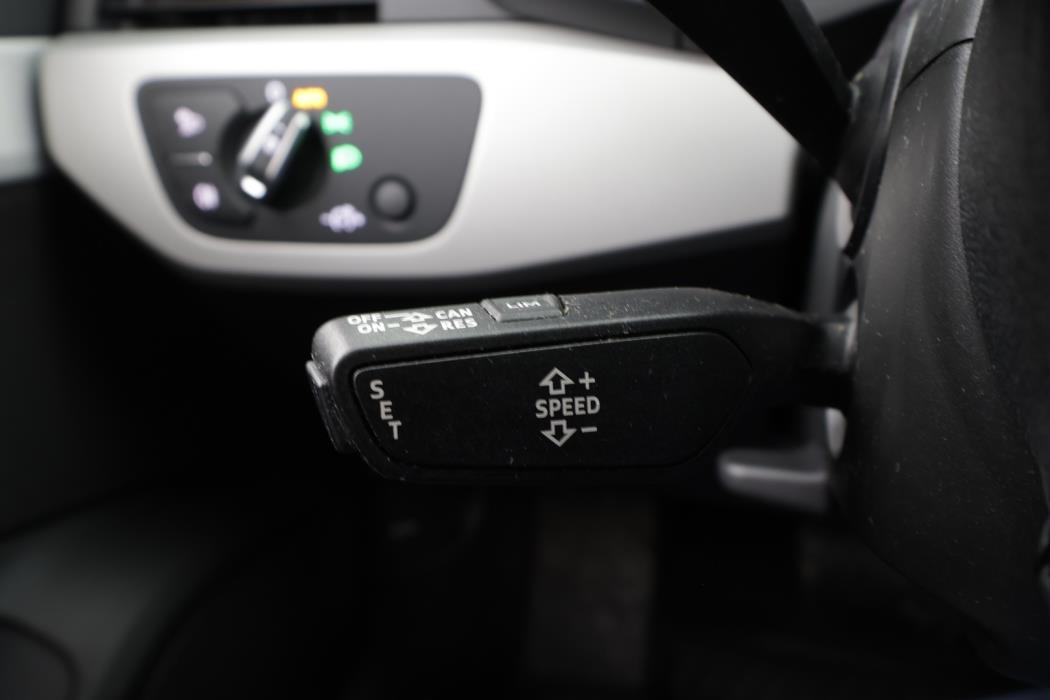 AUDI A4 allroad quattro 2020