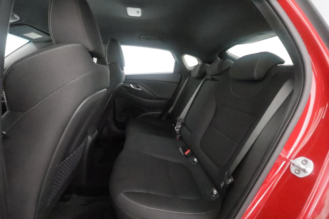 HYUNDAI i30 Fastback 2020
