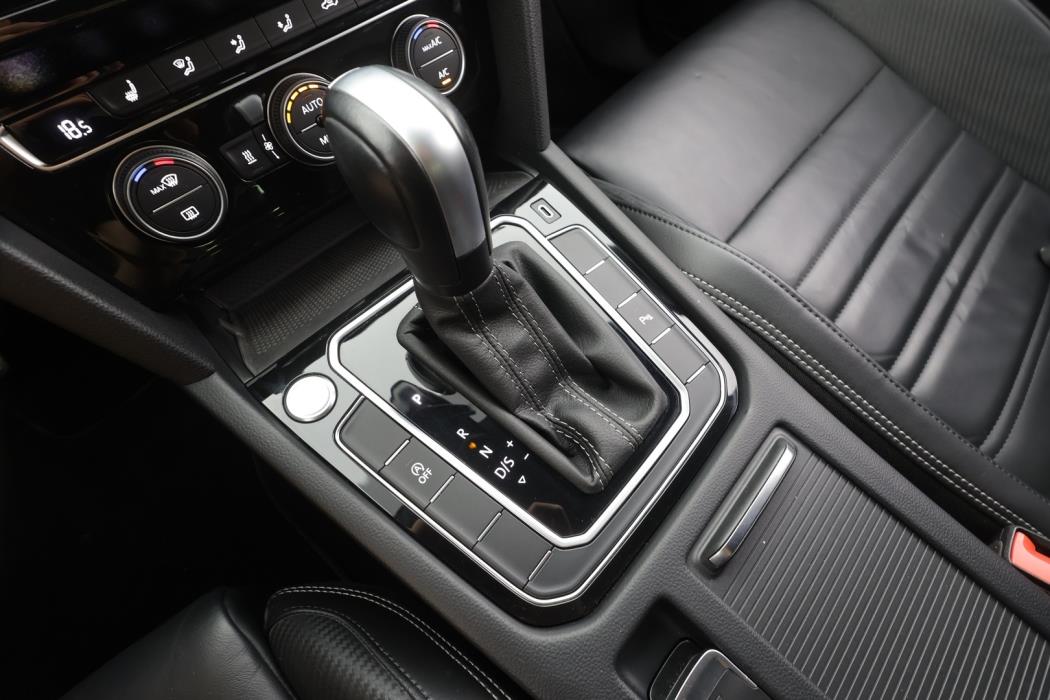 VOLKSWAGEN Passat 2020