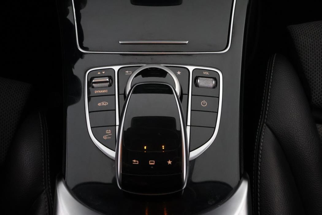 MERCEDES-BENZ C 2015