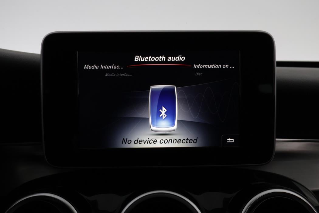 MERCEDES-BENZ C 2015