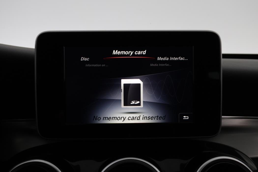 MERCEDES-BENZ C 2015