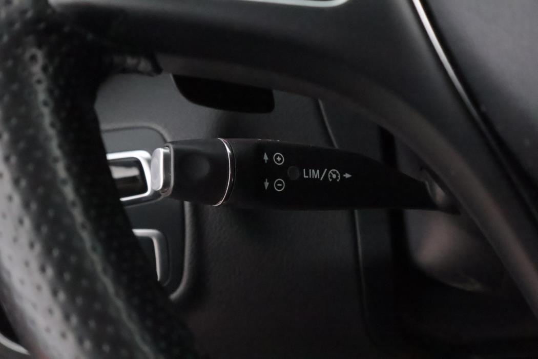 MERCEDES-BENZ C 2015