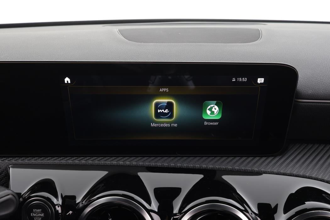 MERCEDES-BENZ A 2021