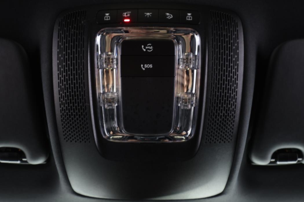 MERCEDES-BENZ A 2021