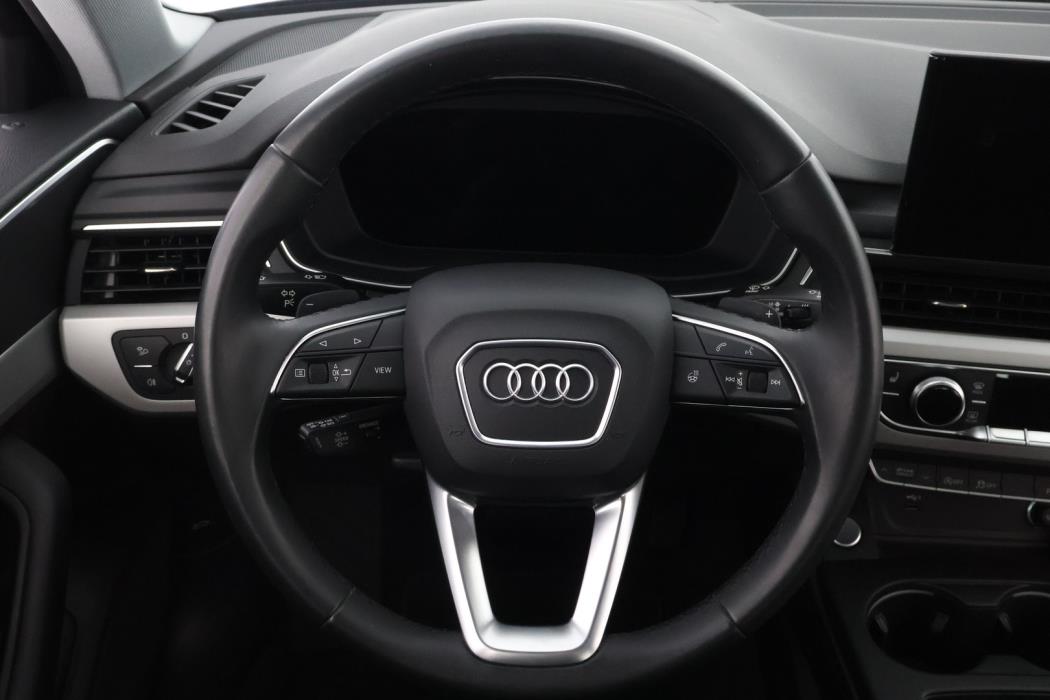 AUDI A4 allroad 2021