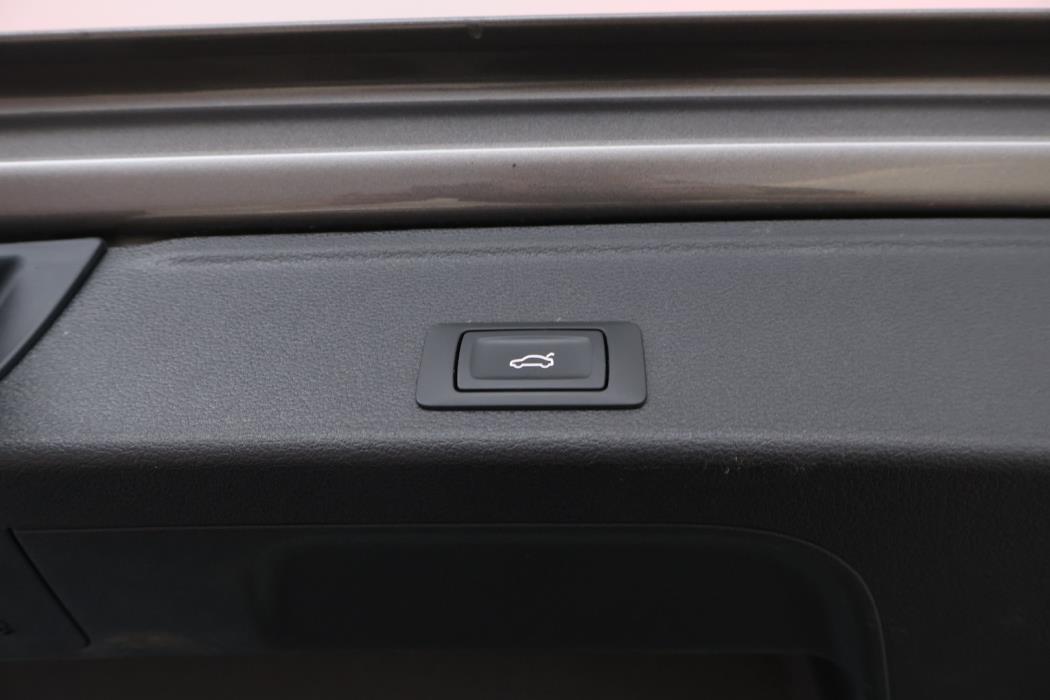AUDI A4 allroad 2021