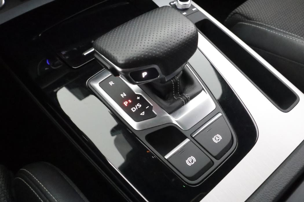 AUDI Q5 2022